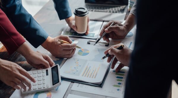 Accounting fund managers meeting to planning to improve quality